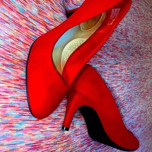 Comfy red heels